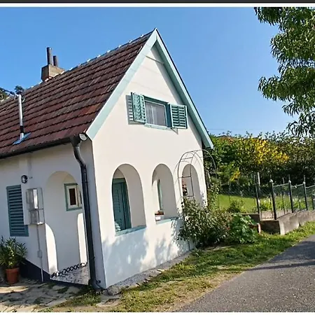 Vince Pince Haz Balatongyörök